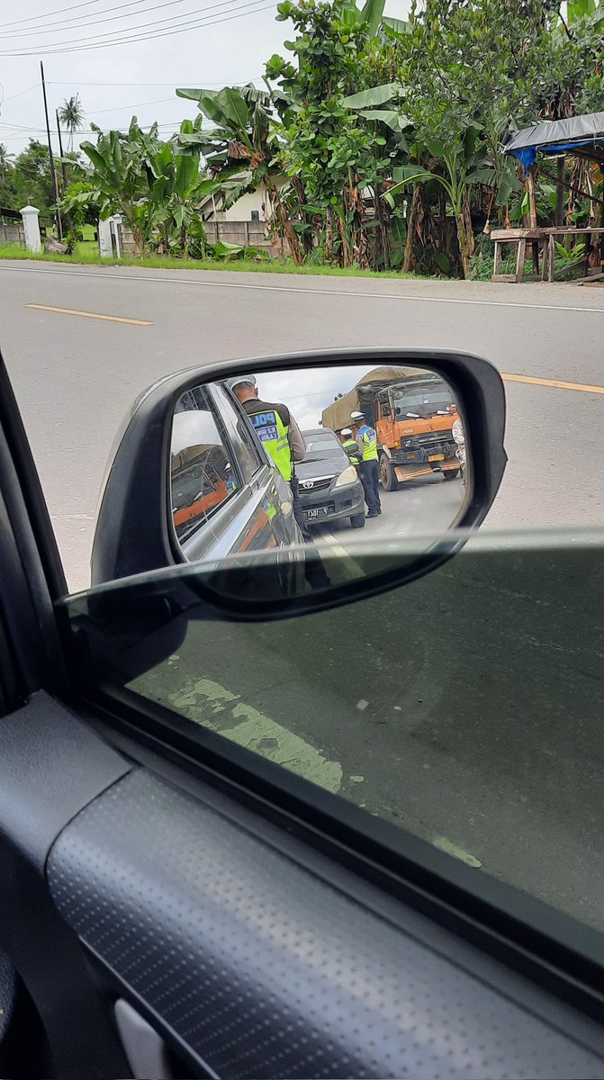 idaydwimo's tweet photo. Ternyata aku punya SIM, maaf ya ga jadi nyanguin https://t.co/OYpOI2VmiX