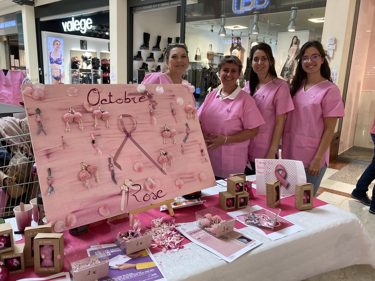 mgen84's tweet photo. Sensibilisation au dépistage du cancer du sein aujourd’hui à #aushoppingavignon https://t.co/KQDGkk6Q2Y