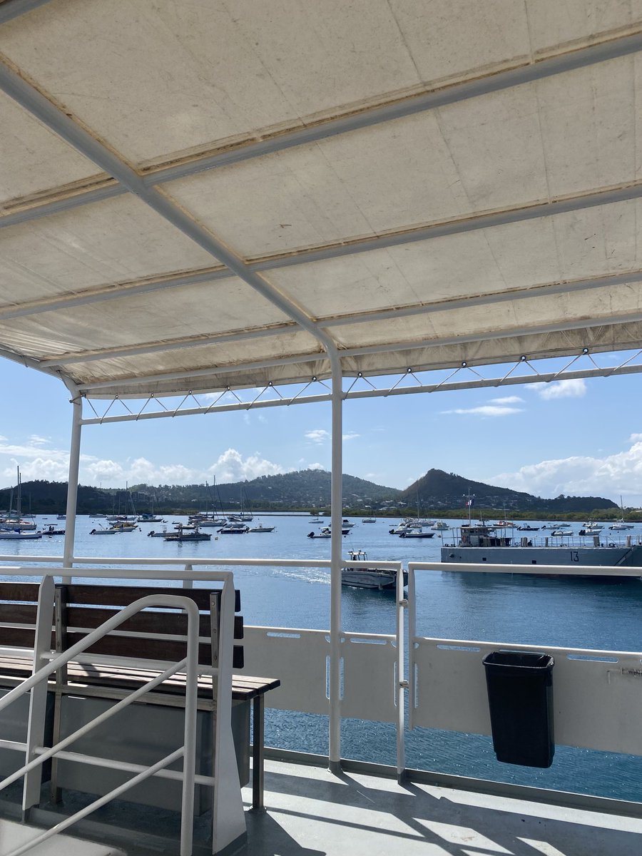 chihabidine's tweet photo. Mayotte et ses barges! 
Adieu ma tante maman Chad. Repose en paix https://t.co/3OPjqyOxLt