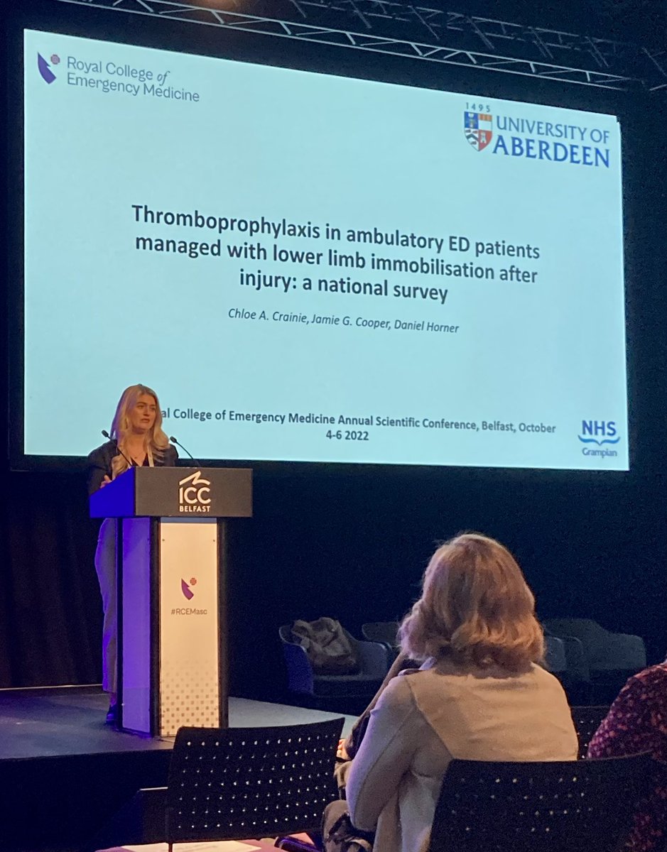 Chloe Crainie presenting national survey on VTE prophylaxis in immobilised patients 👍👏💪 @ChloeC9413 @ExRCEMprof