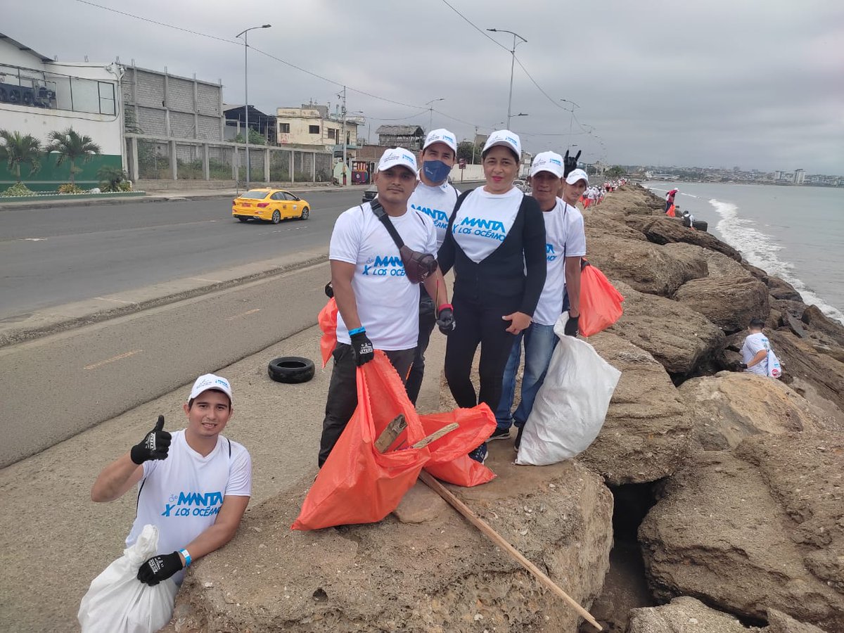 SeafmanAmbiente's tweet photo. Se realizó la 6ta Minga de limpieza de playas en donde 605.5 Kg de residuos fueron retirados de las Playas de Los Esteros. Gracias #RACSE y a todos los que nos acompañaron en esta noble causa. ¡ Cuidar el ambiente es responsabilidad de todos! https://t.co/n20uXt41Gd