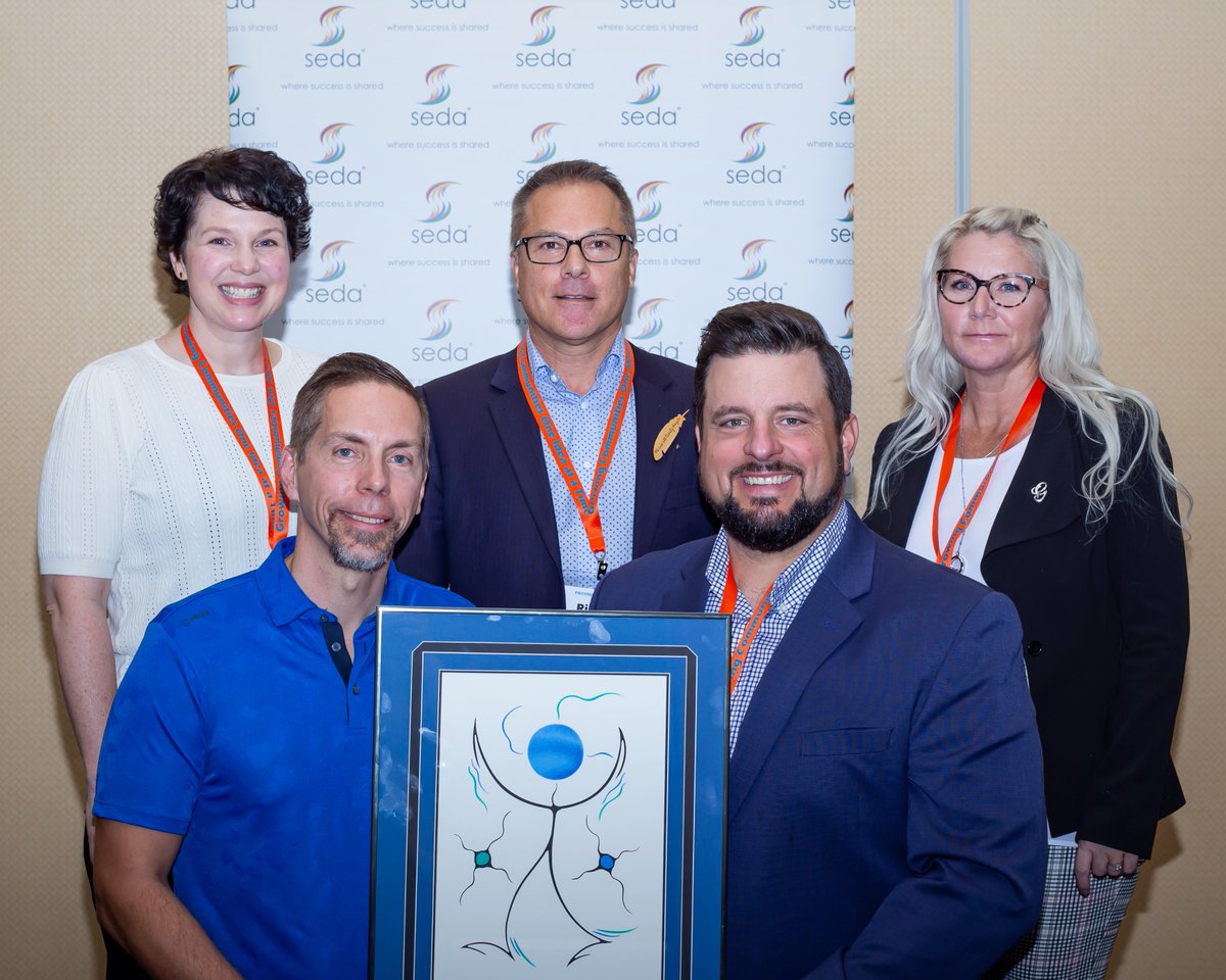 CarltonTrail's tweet photo. Along with our partner the RM of Prince Albert, we were honoured to receive an Award of Excellence at the @saskecdevassoc 2022 Provincial Summit! Details at: https://t.co/RmxmuTKd59 🎉 Thank you to #SEDA and @Affinity_CU for supporting impactful development projects across #SK. https://t.co/C1rKEjUJfR