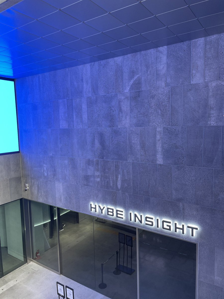 atsukotatsuta's tweet photo. #HYBEINSIGHT
#btsexhibitionproof
#seoul https://t.co/yC9A0ZzGtt