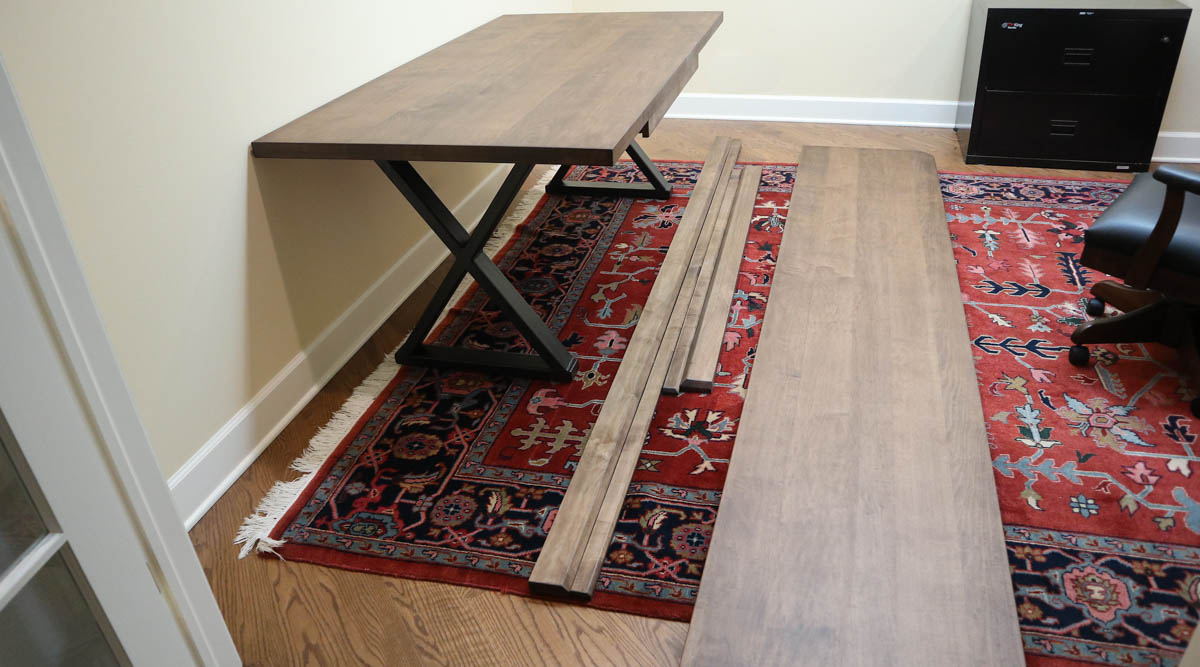 HandmadeTables's tweet image. Their contractor will finish up this install, but we supplied the desk, desk, chair, another top, along with some trim pieces that will extend and finish up this #homeworkspace.

#homeoffice #deskspace #customofficefurniture