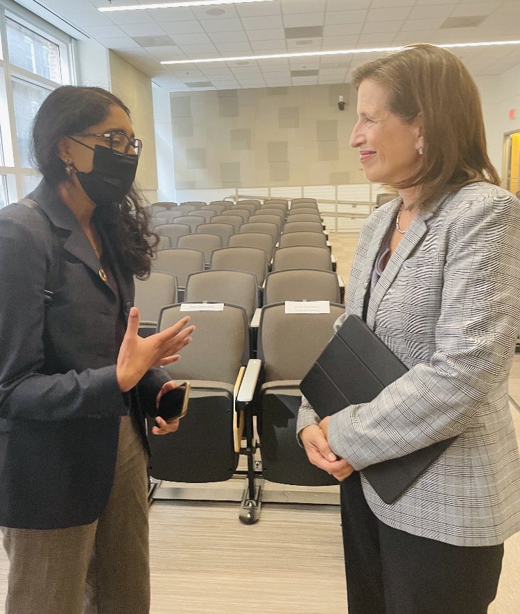 In Boston last week, Under-Secretary-General for Global Communications @MelissaFleming 🇺🇳met the new @UNAUSA @USYouthObserver Himaja Nagireddy. Himaja is an emerging leader in #publichealth and an advocate for gender equality and youth voices.