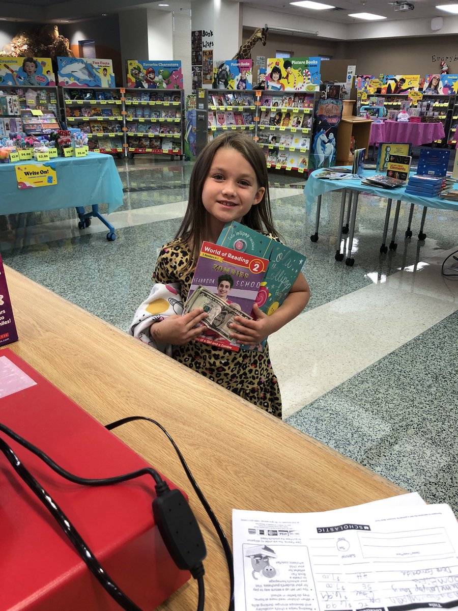 bpeslibrary's tweet photo. Today’s the day! 🤩 Book fair shopping has started & the Booknic is during lunchtime. 📚@BettePerot @KellerLibraries @Scholastic #kisdlibraries https://t.co/sOA0lTN4IX