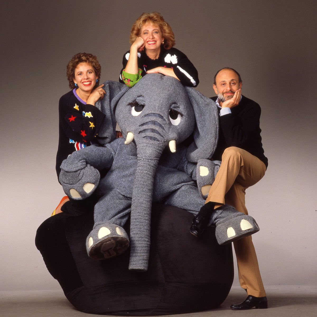 Sharon, Lois & Bram (@sharonloisbram) on Twitter photo #OnThisDay in 1987, The Elephant Show debuted in the United States on the @nickelodeon network! Come sing songs from the Elephant Show and more at our live, in-person concert one month from today! Tickets & VIP Packages available at sharonloisbram.com #OnThisDay in 1987, The Elephant Show debuted in the United States on the @nickelodeon network! Come sing songs from the Elephant Show and more at our live, in-person concert one month from today! Tickets & VIP Packages available at sharonloisbram.com
