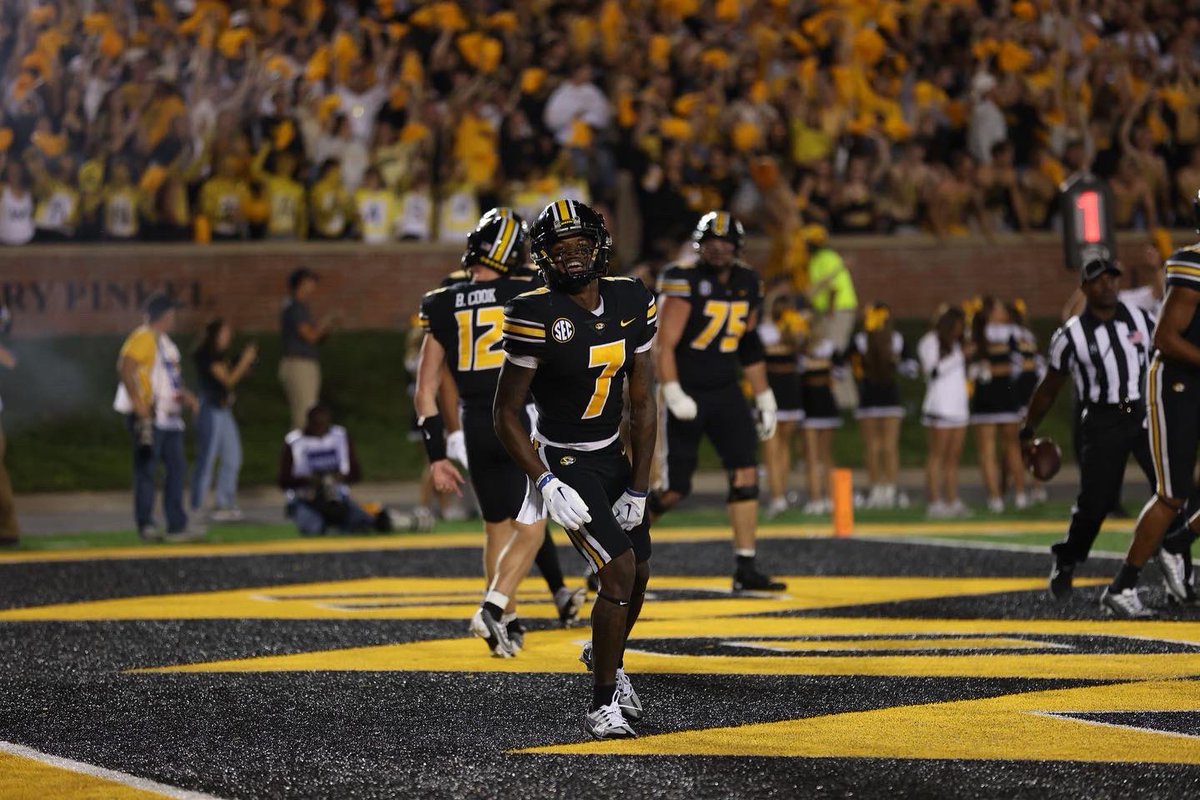 We never folded , we just said a prayer and we prevailed 🙏🏾