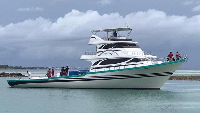 MTCCkashavaru's tweet photo. Congratulations TS Line team! TS Line from Gdh. Madaveli breaks the record of highest fish catch weighed in a single day with 57.152 metric tons (28-09-2022)!
#Yanmar #PPG #Castrol #ScottBader #Donaldson #Marol https://t.co/wEDpRC5sOn