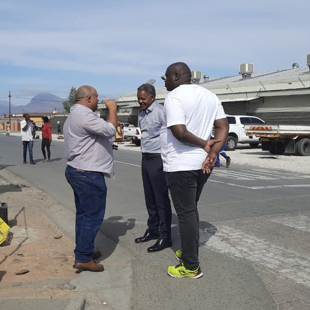 WFP regional director @hmemghestab joins today's food #learningjourney session in Worcester, learning about food flows in Zwelethemba and seeing this place-based participatory action research methodology in action. @foodsecurityZA <a href="/SAFoodlab/">SAFL</a> <a href="/WCEDP/">Economic Development Partnership (EDP)</a> #partnership