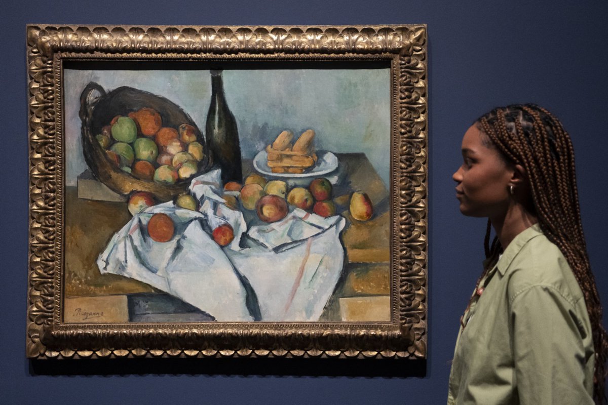 Opening today at Tate Modern "The EY Exhibition: Cezanne."

I am delighted that EY are supporting this ground-breaking new show celebrating over 80 of Cezanne’s finest paintings.
tate.org.uk/whats-on/tate-…

#EYArts #PaulCezanne
