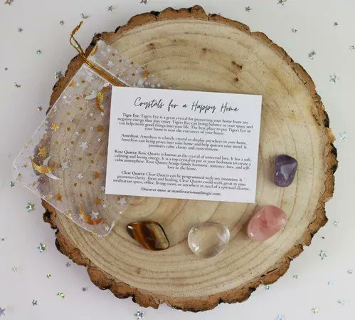 🏡💚 Invite happiness, calm, love, and protection in your home with our happy home crystal kit 🏡💚 buff.ly/3Qzs3Vp #elevenseshour