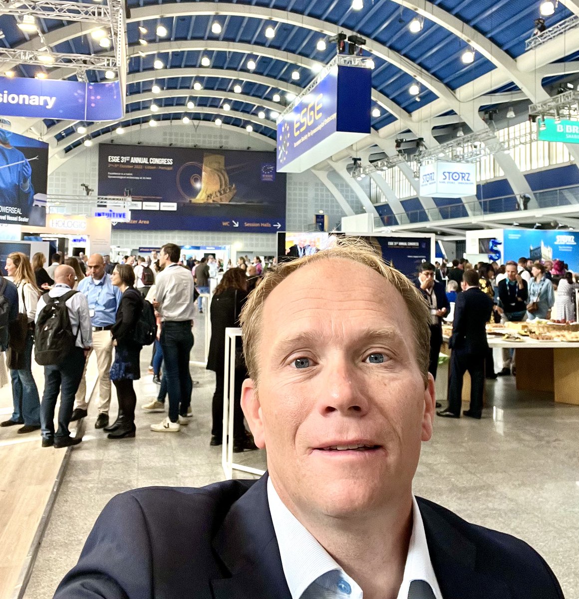 Valuable and interesting interactions <a href="/ESGEorg/">European Society of Gynaecological Endoscopy</a> in Lisbon. Gynecology will be one our main specialties to support in  addressing enhanced abdominal wall closure #esgecongress2022 #abdominalwallclosure #herniafriends #herniaprevention #ESGE #gynecology <a href="/paanhermansson/">Paan</a>