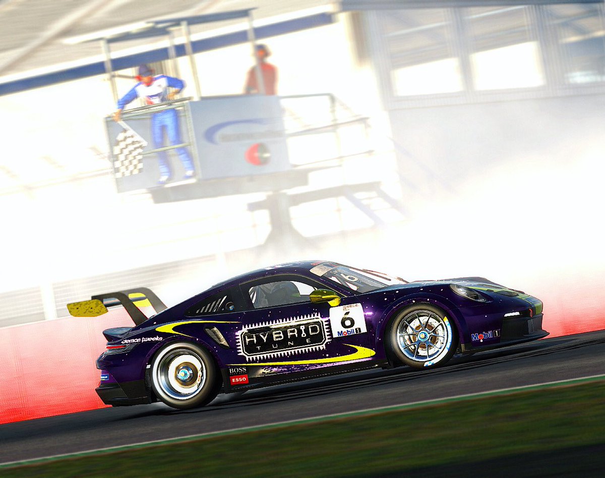 #winnerwinnerchickendinner at round 8 of <a href="/V8SCOPS/">V8SCOPS</a> Flat Sixes with pole and lights to flag victory to lead home a team 1-3 finish 💪🏻

Big thanks to the Orbit Motorsport crew for the fast car and just need to keep this up to seal the championship with 2 rounds left 👊🏻