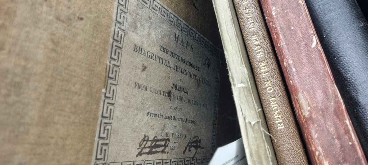 MAHSA_Project's tweet photo. We've always been clear about how much we love our #librarians. There is a wealth of knowledge, maps and otherwise, waiting to be found. Happy #LibrariesWeek!
#LibrariesWeek2022 #librarytwitter #books #mapstudy https://t.co/58SekL5y2P