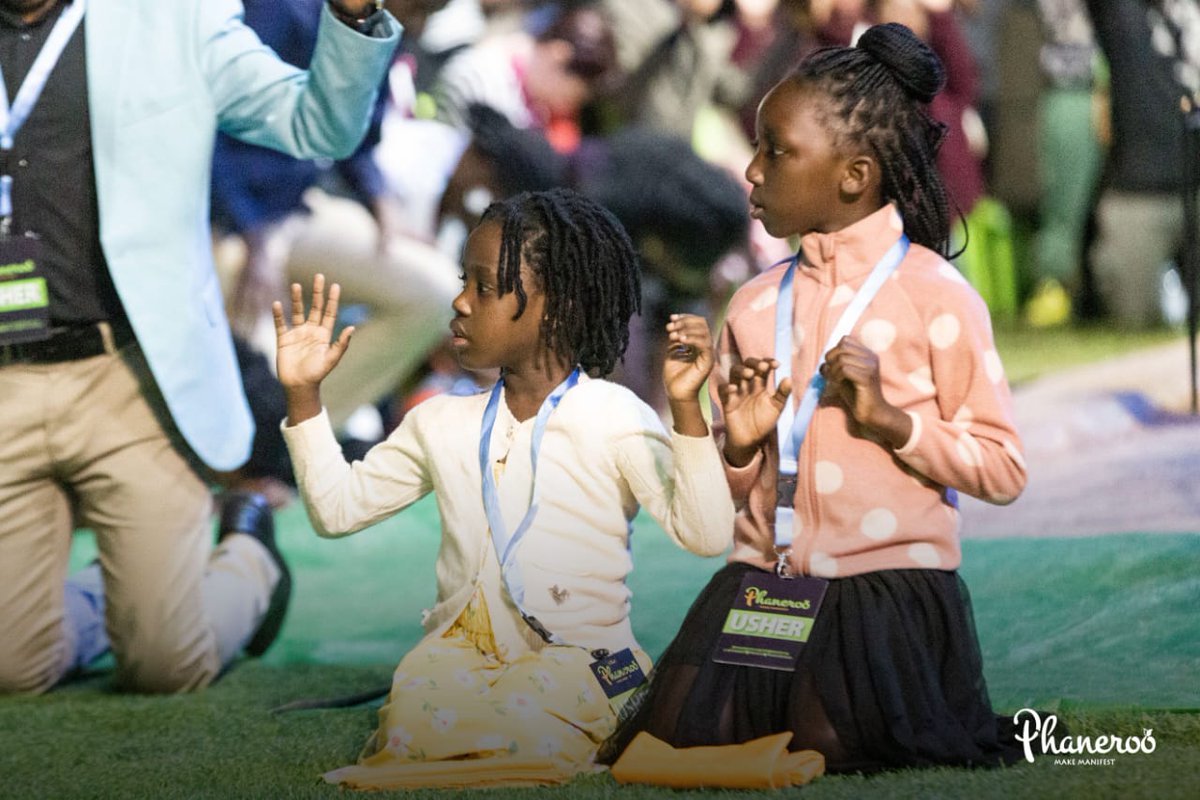 Phanerookampala's tweet photo. Dear godly parent, 

Children are a gift from God and your children are marked as God’s own! 

They shall not die young; you will not bury them. I decree and declare that they shall live a full life and go to their graves full of age.

#ApostolicImpartation (1/3) https://t.co/f9hfmTc3Qp