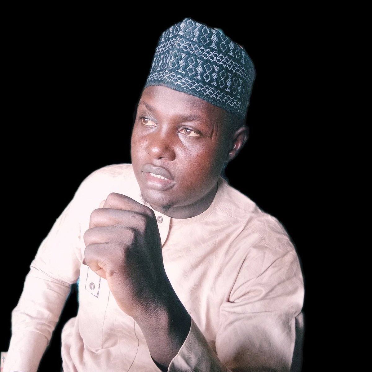 isaMuha08495336's tweet photo. #NewProfilePic https://t.co/whttFC15dj