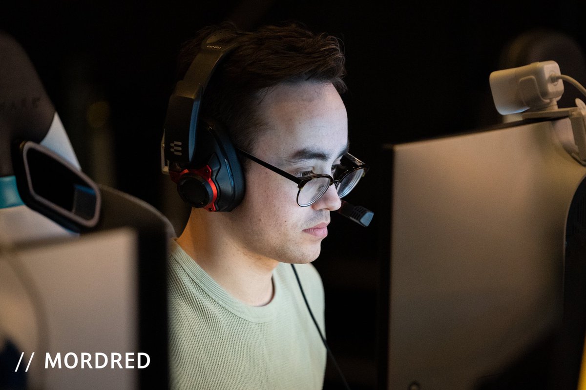 MordredXYZ's tweet photo. ⚡ Day 2 of Clash Rivals - Spring, @EsportsOpsAU 
@dfragtv
📍 @FortressMelb
🔗 Full 68 photos + HQ 👉 https://t.co/8g283hR2xE

Photos from Day 2 are here! Please DM me if you would like a picture of you removed, no questions asked.

Enjoy! 😁 https://t.co/Gh3Iy2fC9K