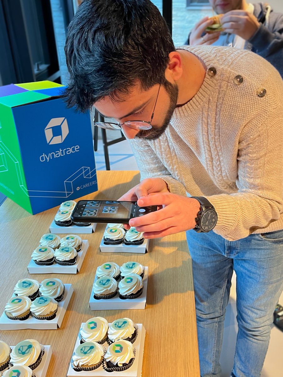 DynatraceLabs's tweet photo. 3..2..1..LAUNCHED! ๐ Look at us watching and celebrating the launch of Grail, revolutionary technology for the @Dynatrace platform. Hundreds of #Dynatracers made it happen! #perfectsoftware #dynatracelabs https://t.co/tGbfmhsmPT