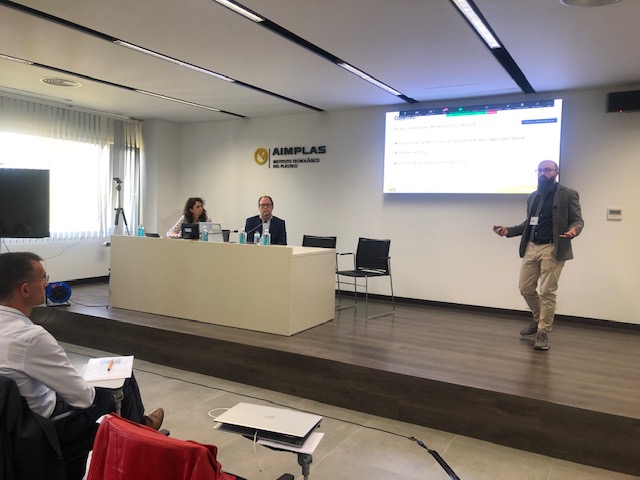 aec_es's tweet photo. 📍Workshop Técnico #ComitéAEC #Automoción➡️ Comienza mesa de redonda dedicada a“Tecnologías 4.0 en el sector de automoción”.
Modera:
Óscar Gil, @aec_es
Participan:
Pablo Alloza, #gfaitech
Steve Bullock, @ActemiumES
Susana Otero, @AIMPLAS https://t.co/FOli5r5PDF