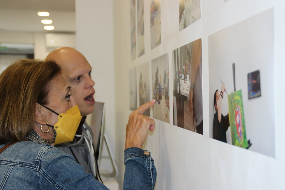 🖌️ ¿Aún no has visitado la exposición TransformARTE?

🖼️ Anímate a ver las creaciones de los artistas con discapacidad intelectual de la <a href="/FundacionRailes/">Fundación Raíles</a>.

👩‍🎨 Gracias al proyecto Espacio Convergente fomentamos la inclusión a través de la cultura.

📍<a href="/factoriarte/">factoría de arte</a> c/ Valverde 23