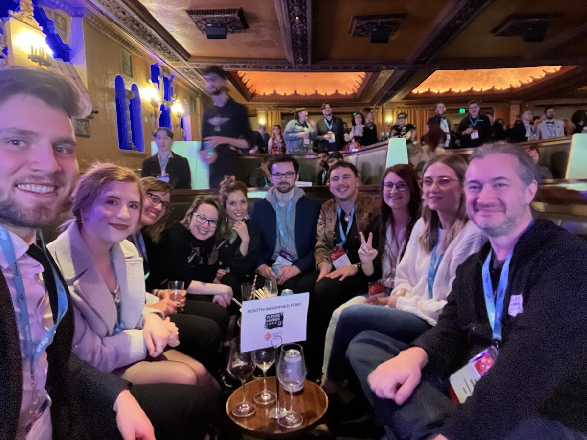 AmberTSullivan's tweet photo. Crew. 

#AGDAs22 #lifeatshg https://t.co/6zr1kMaSov