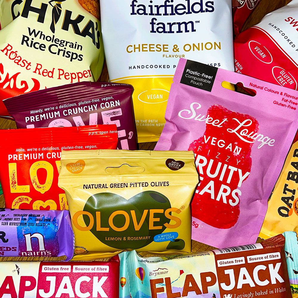 goodnus_ltd's tweet image. Our snack boxes have at least 35 individual snacks, with an assortment of ten different products, including vegan and gluten-free options. Majority of contents are locally sourced and in sustainable packaging
#breakfast #snackboxes #milk #refreshments #officefruit #wellbeing