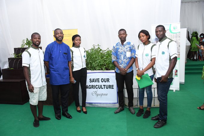 Un Camerounais dans le top 10 des « Africa's Business Heroes » de la Fondation Jack Ma.

Félicitations à Flavien Kouatcha Simo de SAVE OUR AGRICULTURE SARL. 

#Cameroon 🇨🇲
© : <a href="/africa_heroes/">Africa’s Business Heroes</a> <a href="/SaveOurAg/">Save Our Agriculture Ltd</a> <a href="/flavienkouatcha/">Flavien Kouatcha 🇨🇲</a>