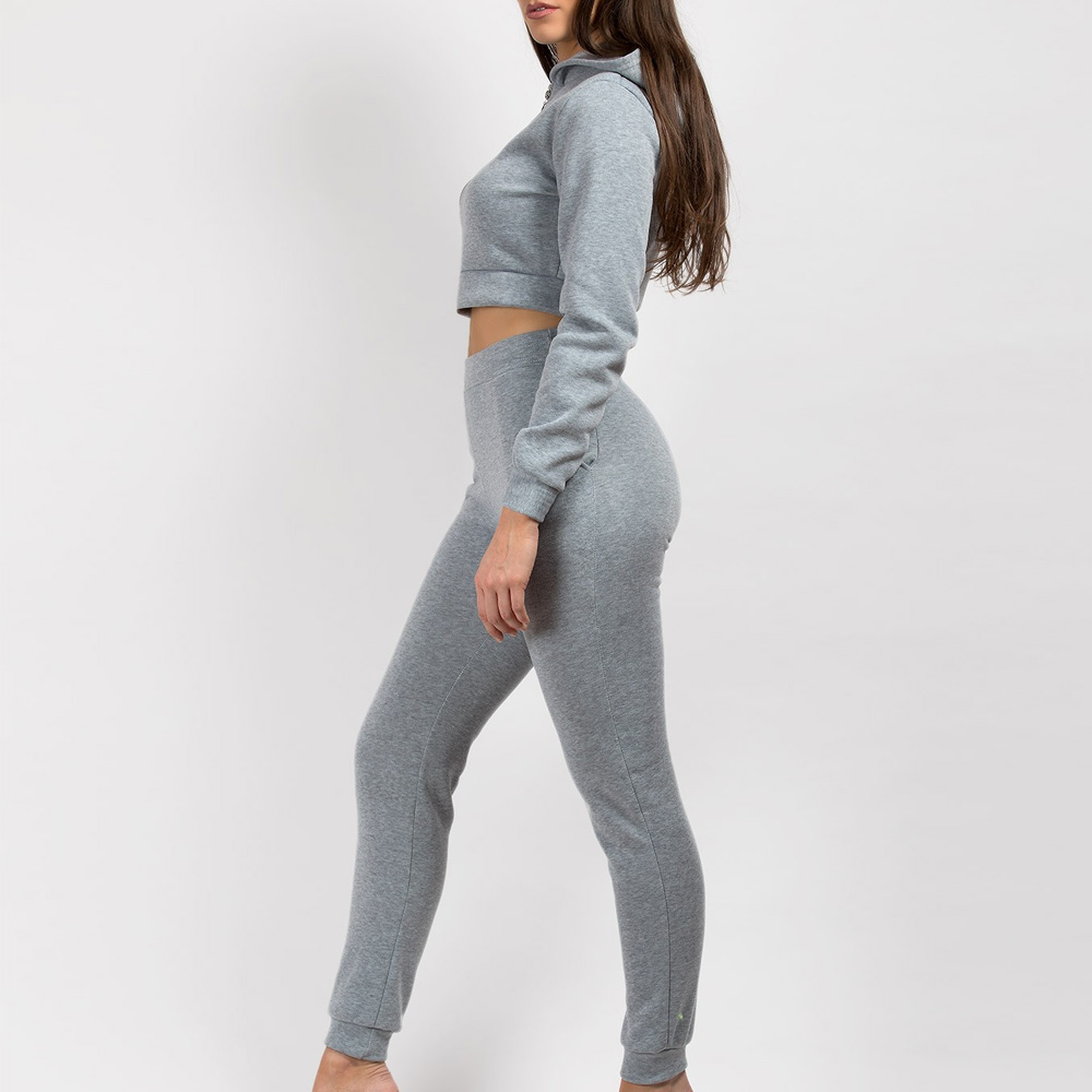 EliveeraEnter's tweet photo. TRACKSUIT FOR WOMEN
For info, Contact us now. 
WhatsApp: https://t.co/zxiKGf4ZJI 
Email: info@eliveera.com 
Product Link: https://t.co/m1j8GxvehY
Web: https://t.co/Px9vejjmZJ
#yogasuit #womenyogaset #fashion #yogabra #clothing #yogatights  #activewear #apparel #yogaset #style https://t.co/pa4Nk21M36