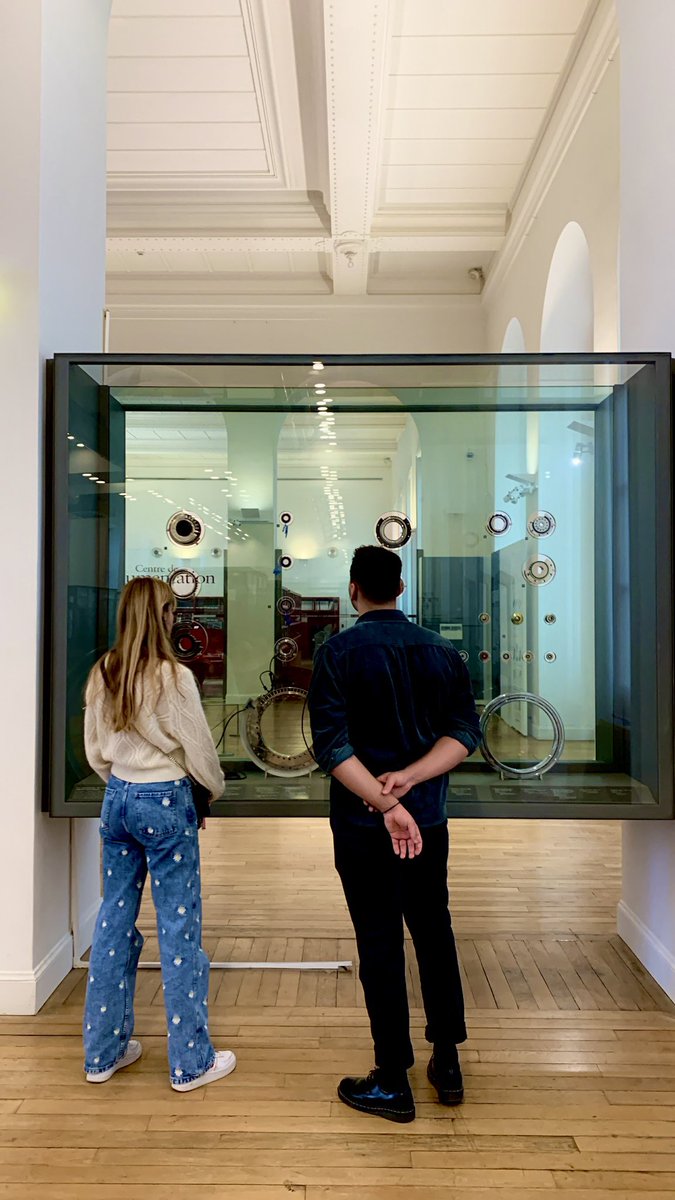 <a href="/lea_davadant/">Léa Davadant</a> @kyljaub museum models ✨
#GEMDSM <a href="/ArtsetMetiers/">Musée des Arts Métiers</a>