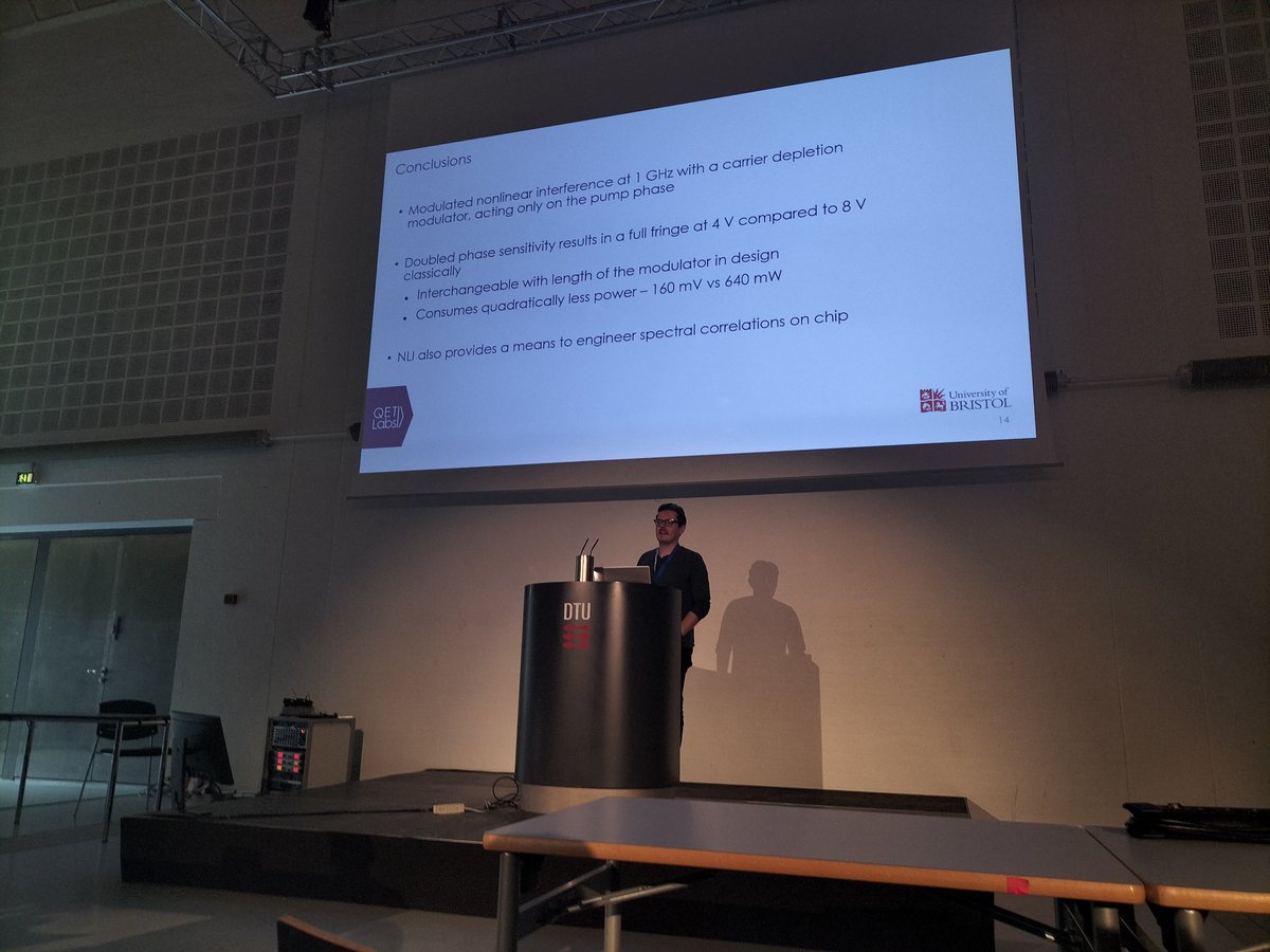QETLabsBristol's tweet photo. Closing the second session before lunch is Jonathan Frazer who speaks on non-linear interferometry #ICIQP https://t.co/pIYtIJz0Pr
