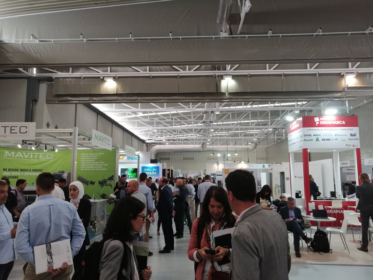 feriavalladolid's tweet photo. Inaugurado #SalónGasRenovable
@AVEBIOM @aebigspain https://t.co/MI684TPkeK