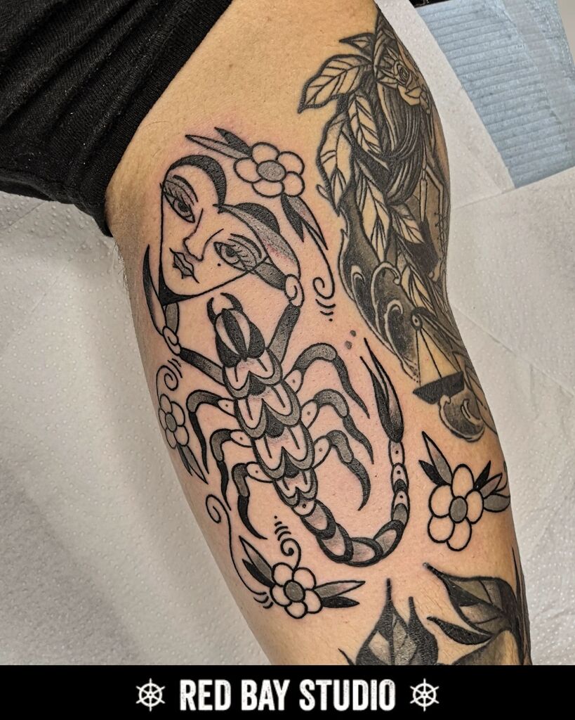 REDBAY_TATTOO's tweet photo. Tattoo que se llevó jon todo un placer el rato y los diseños que me pides un grande!!!! 👌🏽💪🏽❤️
.
.
.
.
.
.
#scorpion #scorpiontattoo #escorpiontattoo #scorpiontattoos #hearttattoo #hearttattoos #blacktraditional #blacktraditionals #thebesttattooartists #… https://t.co/y2ICJ21Jtn https://t.co/nWAy3owzbe