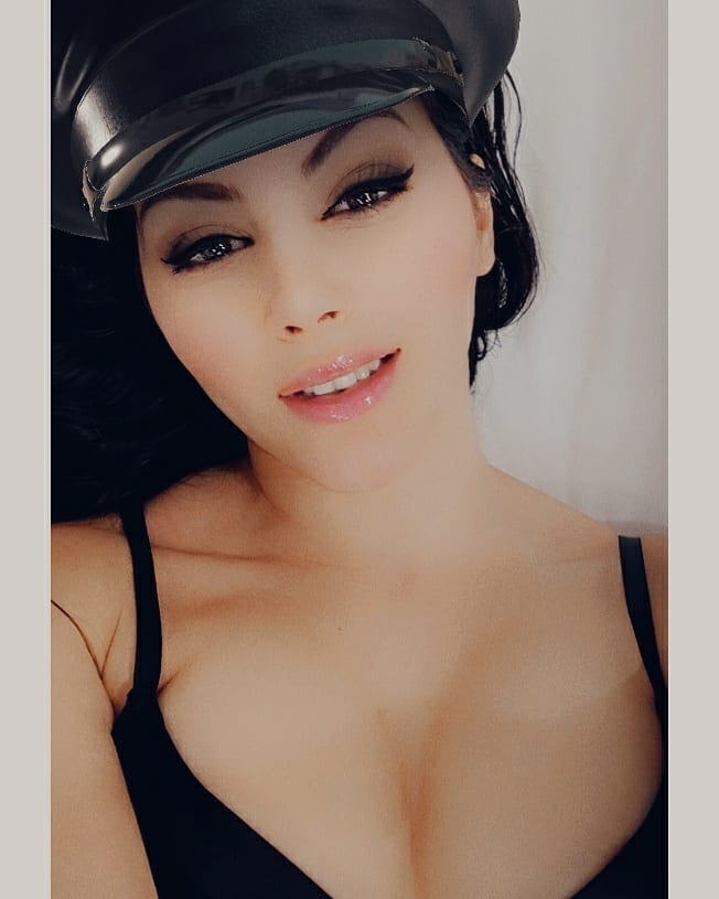 AliceLo74192671's tweet photo. Cc mes chéris❤️, encore une journée de joie suis disponible pour satisfaire tout vos besoins.
#baise
#packnude
#camsex
#abonnementvip
Suis disponible tout est à bon prix, faites vos réservations 😘 soyez pas timide.
Rt+follow=une bonne nude 🍑 https://t.co/PnR7zwTqcb