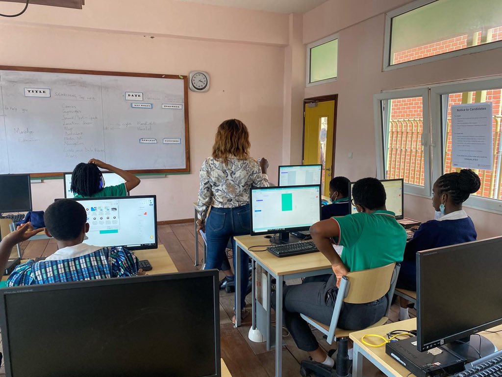 Teachers are an essential part of building thriving communities. 
At AfriTech hub, we can’t sideline the role played by our STEM Club facilitators in achieving this. 

We celebrate teachers all over the world today and say thank you for their selfless service. 

#TeachersDay