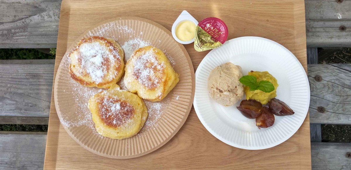 CIchijiku's tweet photo. カフェスイーツいちぢく秋のパンケーキ　1000円
好評を頂いているパンケーキにスイートポテト・マロン＆渋皮栗添え
プラス300円でセットドリンク
きっとご満足頂けます！ https://t.co/Md1rLp87RY