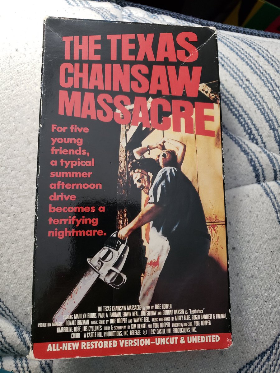durandurantulsa's tweet photo. Up next on my Spooktober Filmfest...The Texas Chainsaw Massacre (1974) on glorious vintage VHS 📼! #movie #movies #horror #thetexaschainsawmassacre #texaschainsawmassacre #tobehooper #riptobehooper #gunnarhansen #ripgunnarhansen... https://t.co/gEmh6ntfQY