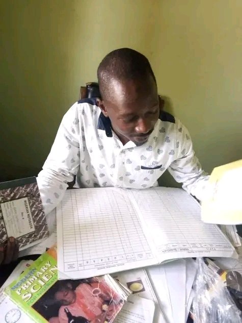 IseGwaska's tweet photo. It's our day today! May Allah bless our work https://t.co/byOuLdz63u