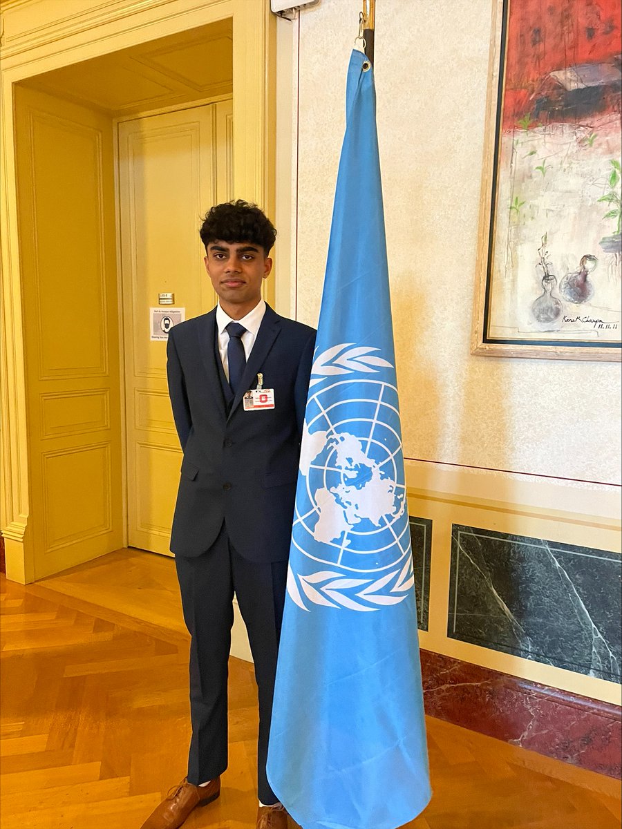 Mayo student represents Irish children at United Nations event in Geneva con-telegraph.ie/2022/10/05/may…