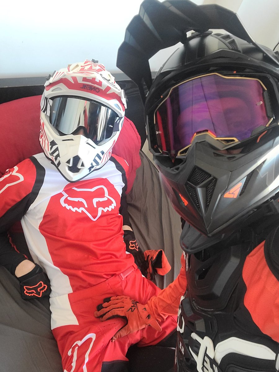 Look what I found in his pants! 🥳
Wanna come and join?
<a href="/ezWhiskey/">EzWhiskey</a>