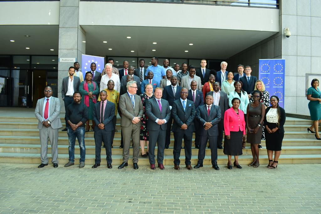 Viwemi3's tweet photo. "Electoral reforms especially around the inclusive agenda critical to overcoming unfavourable legal and policy framework and structural rigidities"- roundtable on the EU EOM recommendations.#leavingnoonebehind @eumalawi @HabibaRezwana @commonwealthsec @OSISA https://t.co/DACpsknMEH