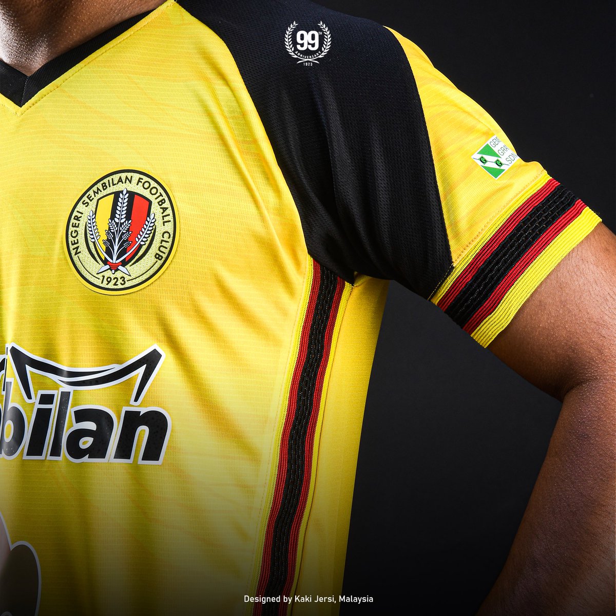 ronramka's tweet photo. @kakijersi RM99 sublimation + rubber patch + heatpress logo sponsors + netting tape dkt grip &amp; tepi body + woven patch + flock logo KJ + custom

Local brand boleh bagi murah.. but lain brand lain direction. Yang penting direction aku utk produce jersi quality tapi harga marhaen!! https://t.co/JlnANr98m6