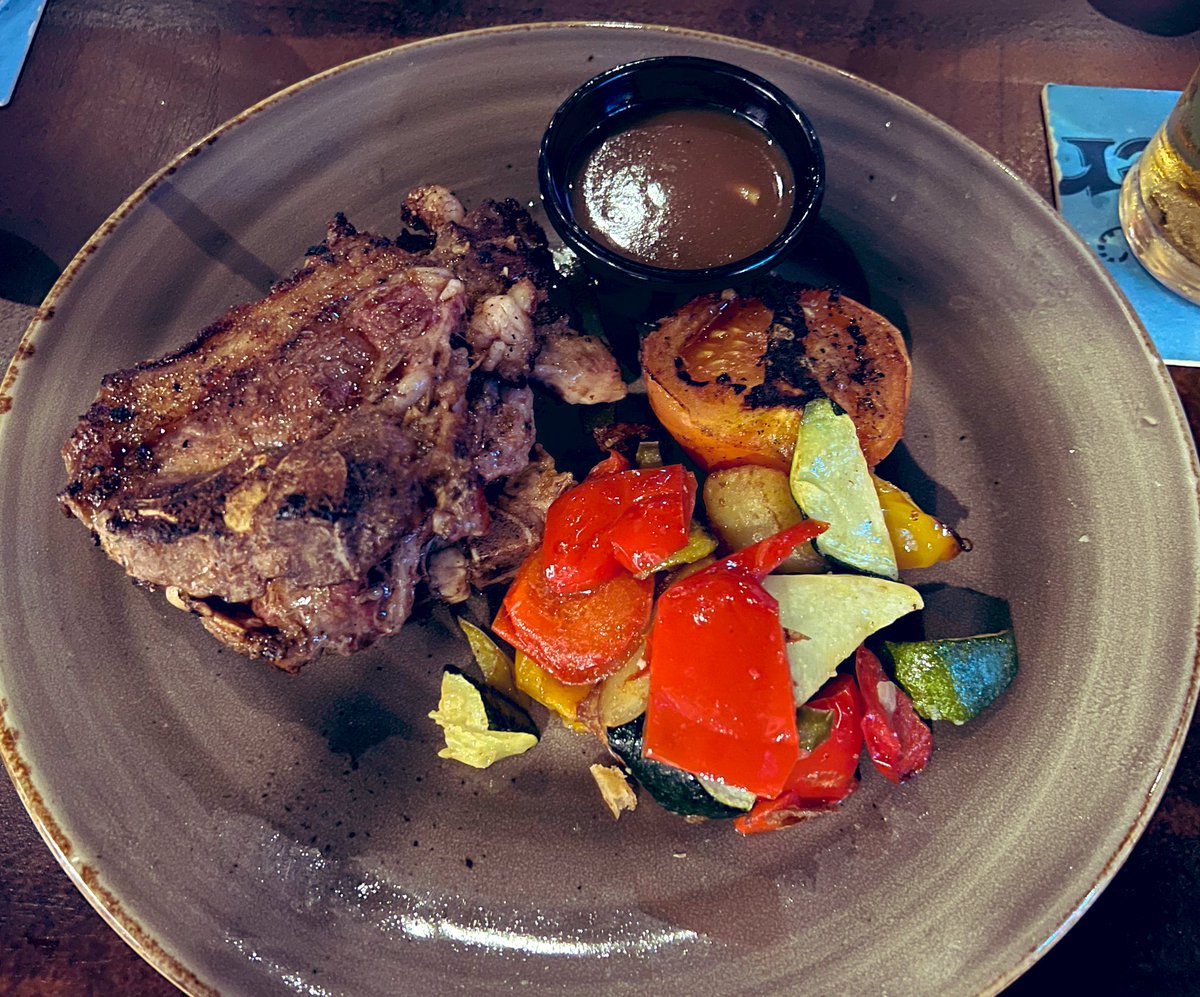 Young Sonia tweet media