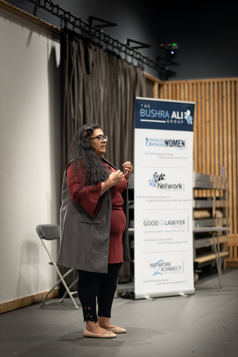 BushraAliCIC's tweet photo. We really enjoyed the Self-Confidence and Finding the Leadership in You workshop by Lyann Farrelly. Self-confidence is important and it gave us a lot to think about.
📸 Adam at @iamaccreative
 #selfconfidence #leaderinme #buildselfesteem #buildselfconfidence https://t.co/FJOo08I2We