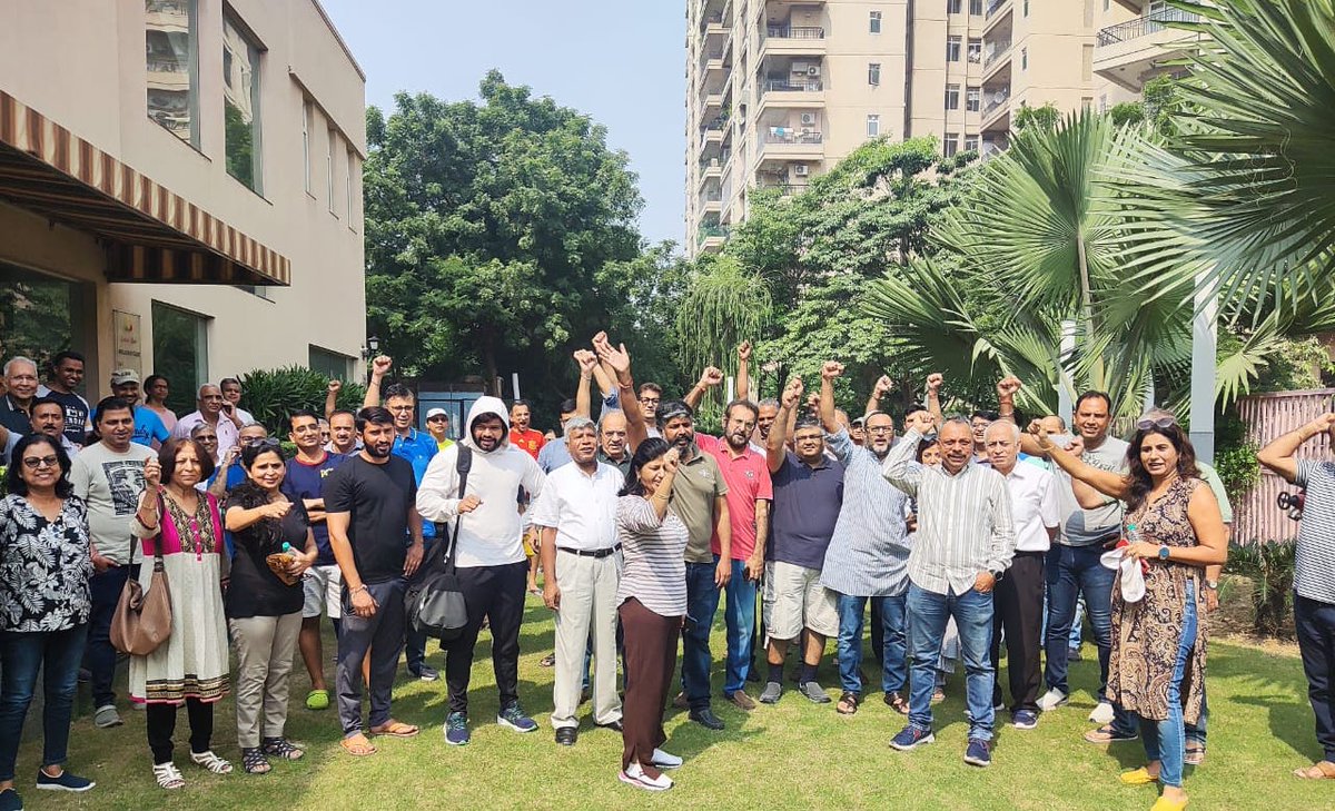 CentralPark-2 Bellevue RWA (@cp2bellevuerwa) on Twitter photo Pressure tactics are not going to deter allottees of the project from raising their voice to claim our legitimate rights. झुकेंगे नहीं और रुकेंगे भी नहीं <a href="/cmohry/">CMO Haryana</a> <a href="/mlkhattar/">Manohar Lal</a> <a href="/CentralParkIn/">Central Park</a> @dcmohry <a href="/dtcphry/">Director Town & Country Planning</a> <a href="/Dchautala/">Dushyant Chautala</a> Pressure tactics are not going to deter allottees of the project from raising their voice to claim our legitimate rights. झुकेंगे नहीं और रुकेंगे भी नहीं <a href="/cmohry/">CMO Haryana</a> <a href="/mlkhattar/">Manohar Lal</a> <a href="/CentralParkIn/">Central Park</a> @dcmohry <a href="/dtcphry/">Director Town & Country Planning</a> <a href="/Dchautala/">Dushyant Chautala</a>
