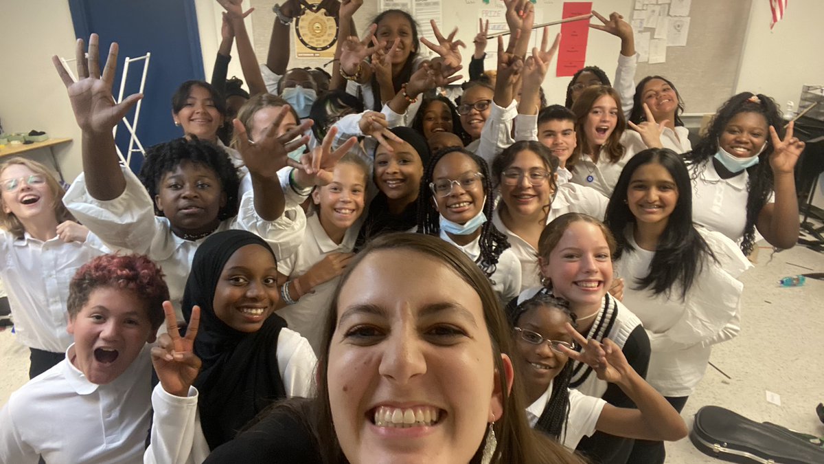 RoseParkOrch's tweet photo. The 6-8th grade String Orchestra crushed it last night at our fall concert! Thank you so much to everyone who came out to support us!! And a big shoutout to the @RosePark_Band for a job well done!!  @roseparktitans @RPtso https://t.co/XUqYLiI4RB