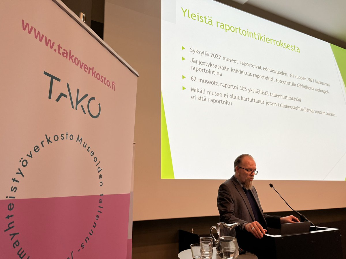Teemu Ahola kertoo tallennustehtävien raportoinnin tuloksista vuodelta 2021. Kokoelmaprosesseja ja ajatusmalleja on todennäköisesti jalostettu siten, että tallentamistyö on harkitumpaa kuin ennen. #tako #syysseminaari #tallentaminen #kokoelmatyö