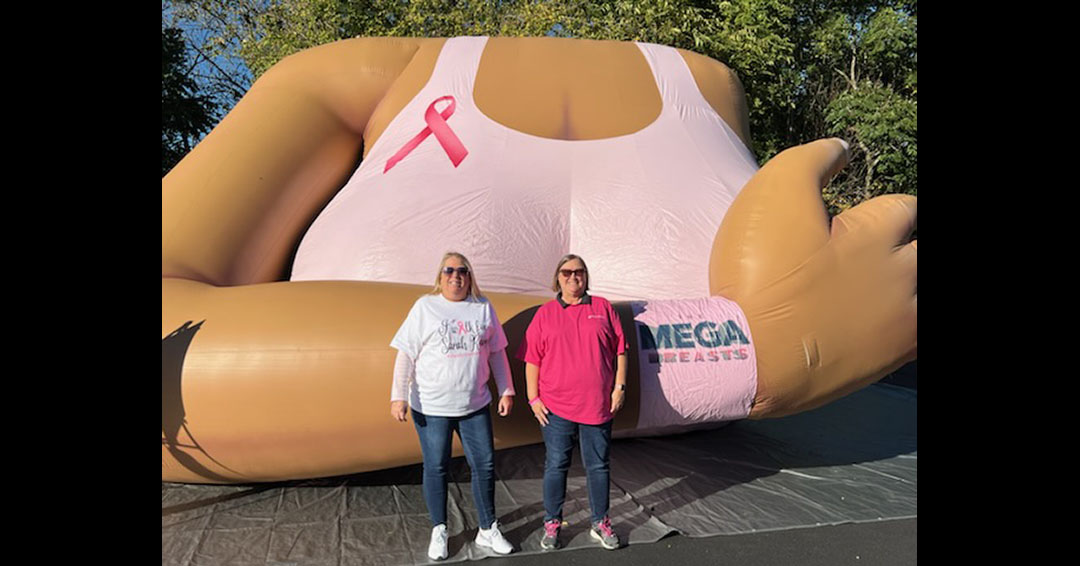 BridgeCUInc's tweet photo. A couple of our staff from our Springfield branch at a recent community event. Vicki and Brenda volunteered to participate in the Mercy Health First Annual Pink Honor Walk. Way to go Vicki and Brenda! Thatโs the way to display the Bridge Difference!๐
#BridgeDifference https://t.co/YjgCwa6sIo