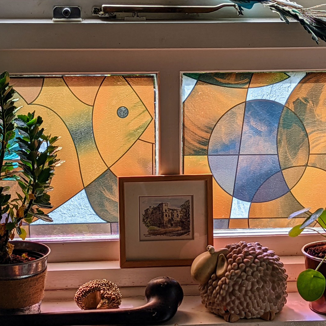 glassfilmseu's tweet photo. SXEG-1026 Stained Glass Fish 🐠
This beautiful pattern is part of our stunning stained glass range and is perfect for adding privacy and colour to your windows!
Follow the link to see our full range - https://t.co/9fgZfBDFyc
#Stainedglass #BudgetDIY #myhome https://t.co/ED2A6jpxex