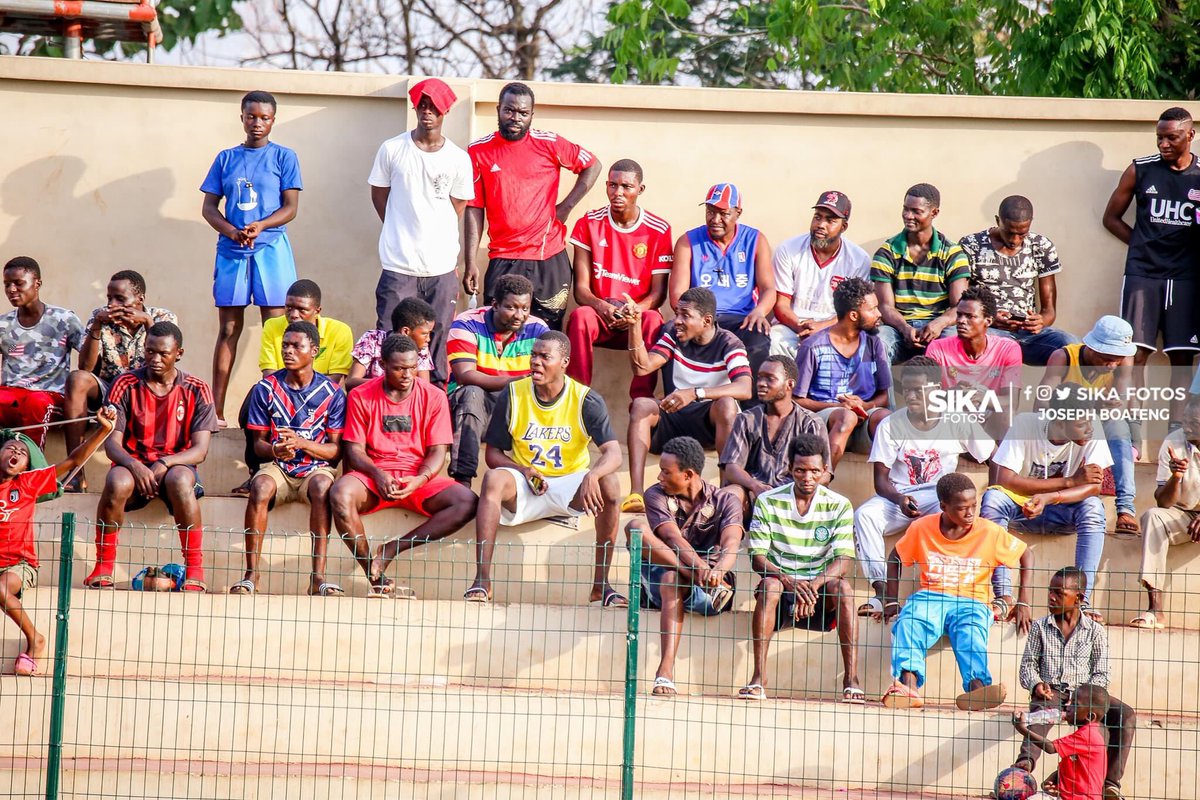 LadiesSupreme's tweet photo. Our proud supporters 🥰we can’t wait to see you on Saturday at Bantama Cocoase turf.

#EnjoyAWorldOfGood
#MaltaGuinnessWPL
#MaltaGuinnessWomenPremierLeague
🔴⚪️🟡 https://t.co/P9oPR3UzCO
